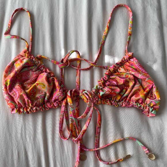 Kulani Kinis Bikini Top - Picture 1 of 3